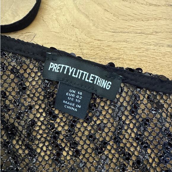 PrettyLittleThing - Sheer Sequin Mesh Cut Out Maxi Dress in Black - Picture 4 of 7